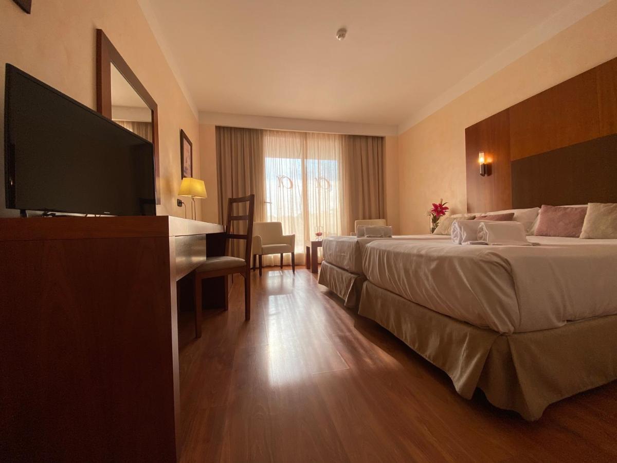 Hotel Montera Plaza Los Barrios Eksteriør bilde