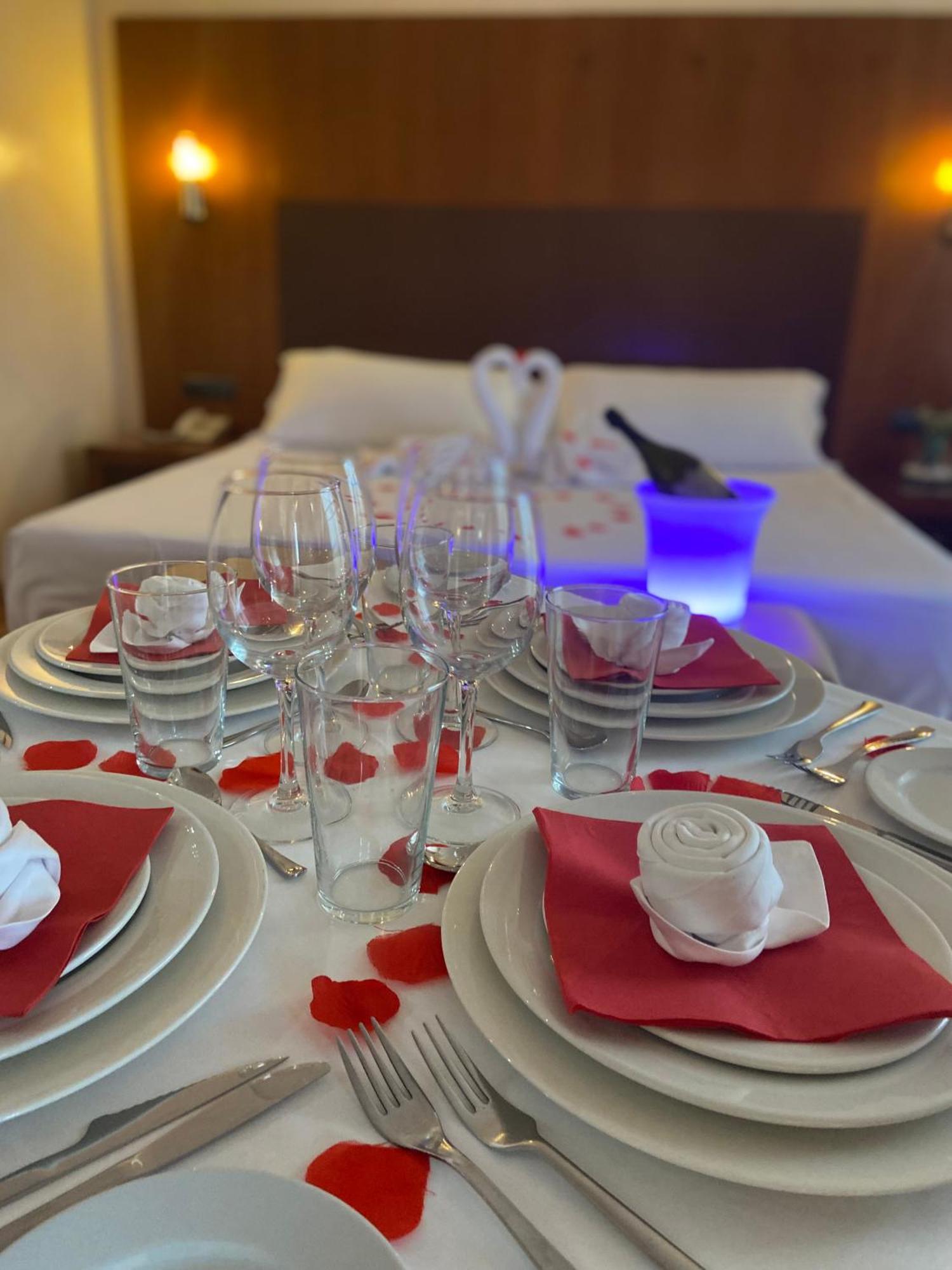 Hotel Montera Plaza Los Barrios Eksteriør bilde